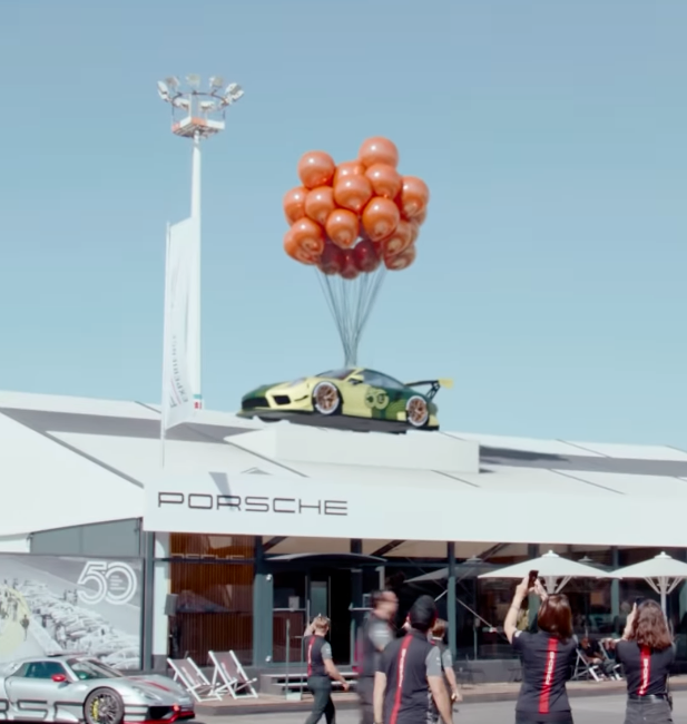 Porsche Balloons Special Delivery